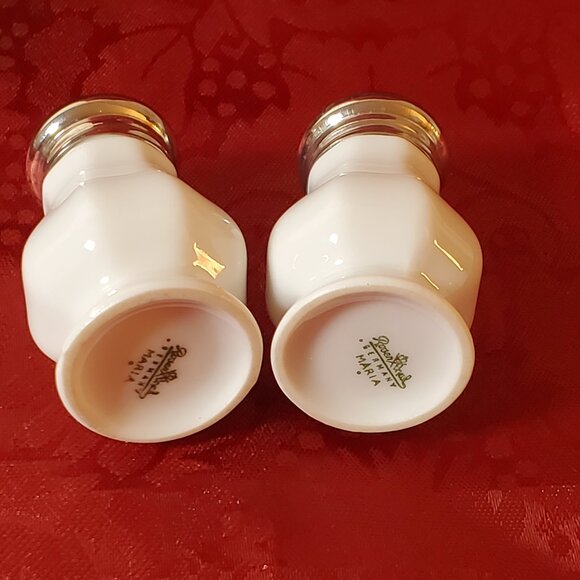 Rosenthal Maria Salt & Pepper Shaker, Quality White Porcelain - Germany - Picture 3 of 3